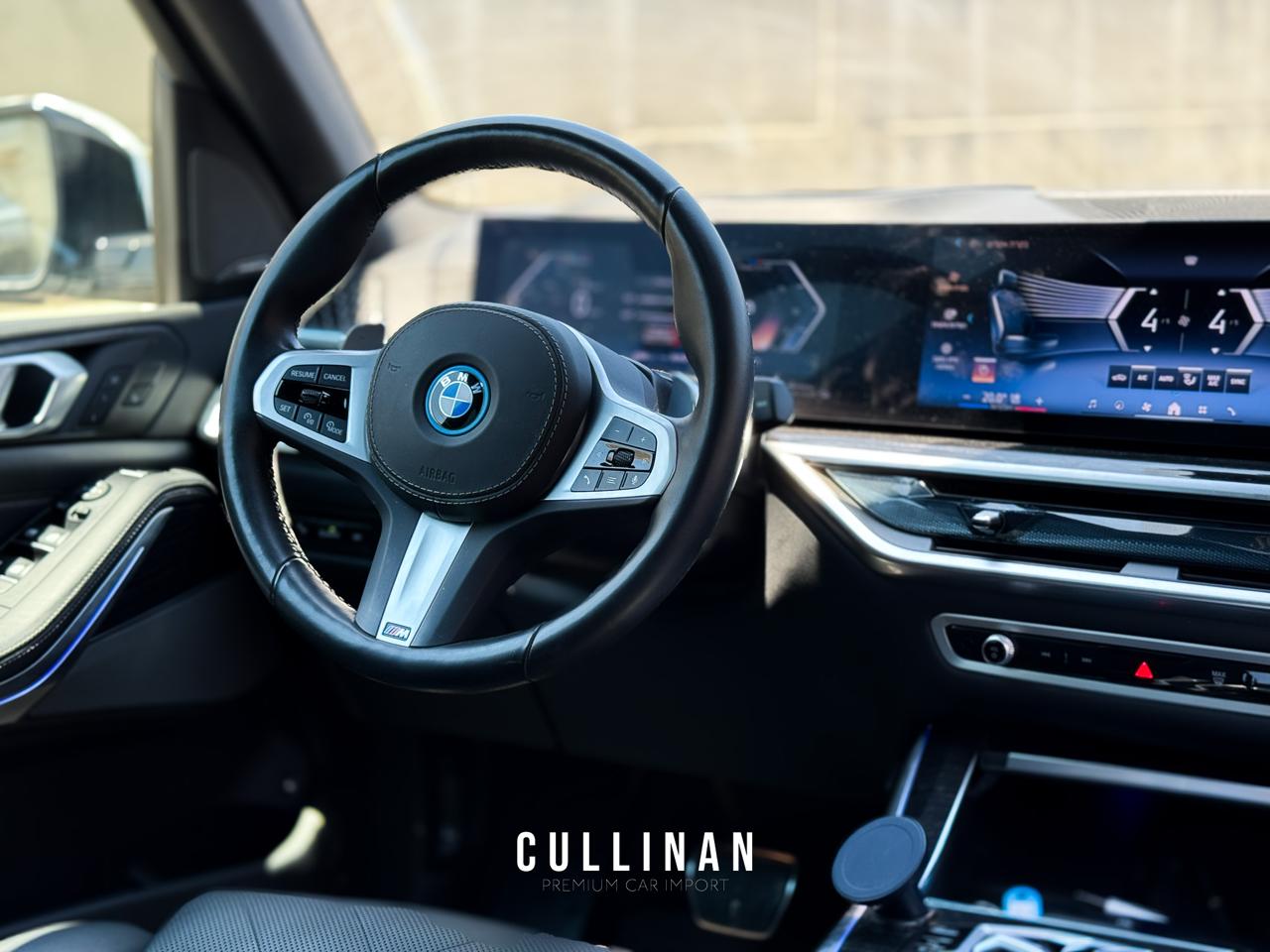 BMW X5 50e M-Expresive — תמונה 10 בגלריית הרכב